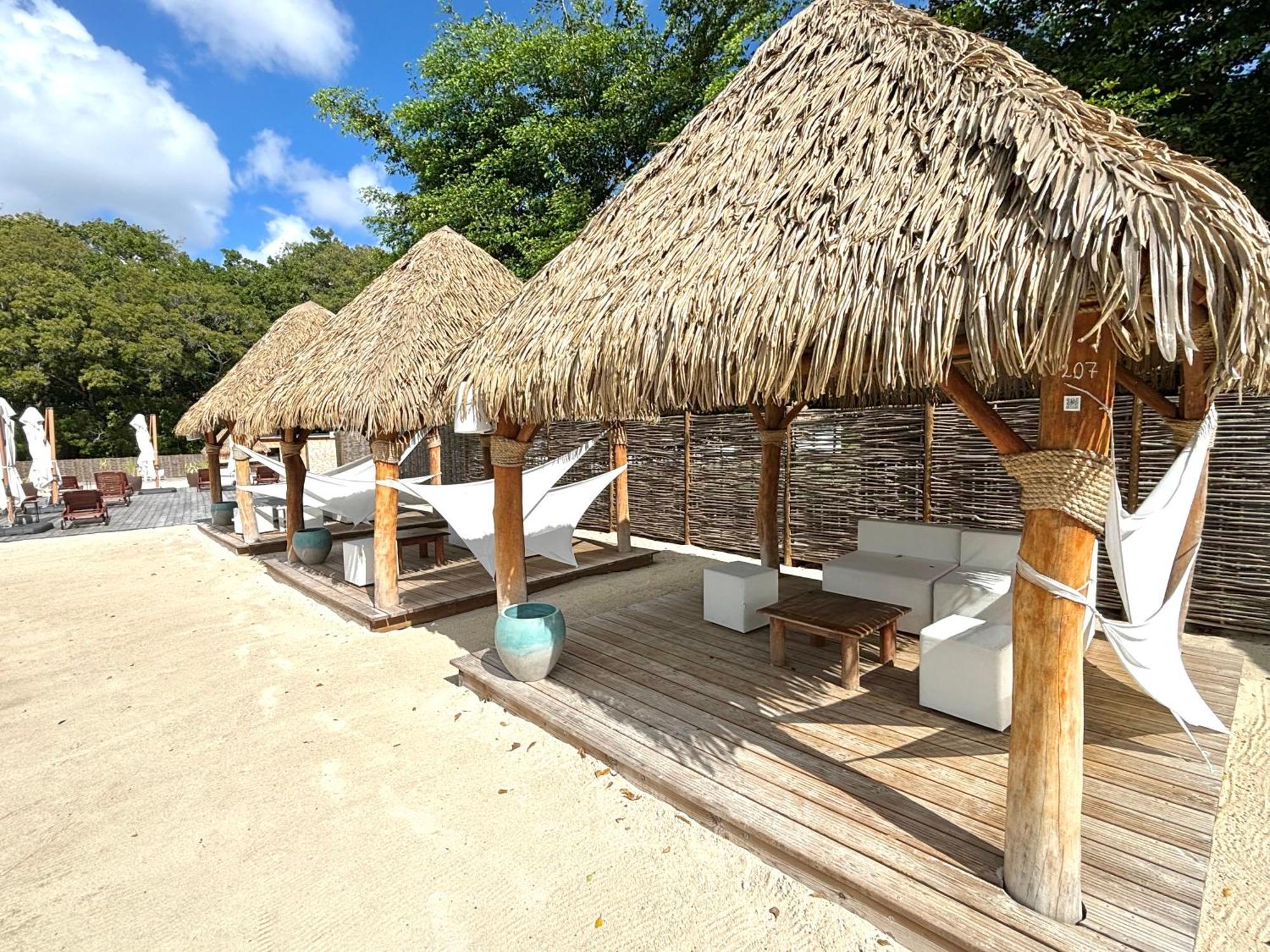 Bungalow La Kawannaise - Piscine, Terrasse, Plage Grand-Bourg  ภายนอก รูปภาพ